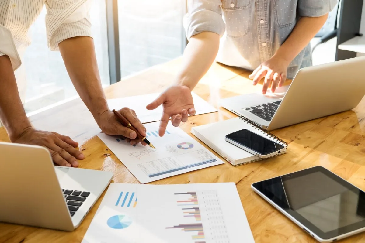 Herramientas de Colaboración en Línea: impulsando la colaboración digital