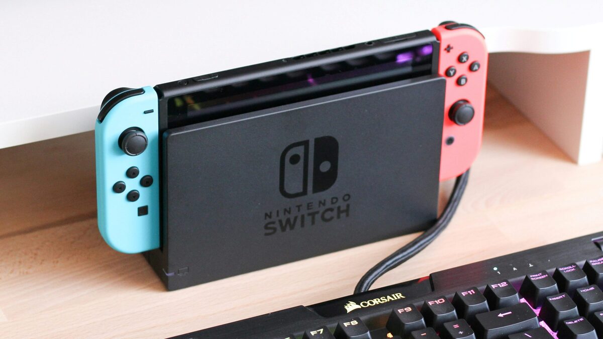Nintendo pone punto y final a la Switch original en Europa